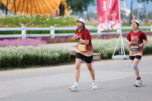 BIB: 
                            <button type="button" onclick="openModal(27852072)" class="btn btn-primary btn-sm float-right btn-popup" data-toggle="modal" data-target=".modal-high-quality">
                        <i class="fas fa-shopping-cart"></i> Add to Cart
                    </button>
                                            <button type="button" onclick="isThisMe(27852072, true)" class="btn btn-success btn-sm float-right btn-popup btn-isme hidden" data-toggle="tooltip" data-placement="bottom" title="นี่คือรูปของคุณใช่ไหม คลิกที่นี่เพื่อเอาเข้าอัลบั้ม">
                        <i class="fas fa-plus"></i> Add to album
                    </button>
                    <button type="button" onclick="isThisMe(27852072, false)" class="btn btn-warning btn-sm float-right btn-popup btn-isnotme hidden">
                        <i class="fas fa-ban"></i> Remove from album
                    </button>